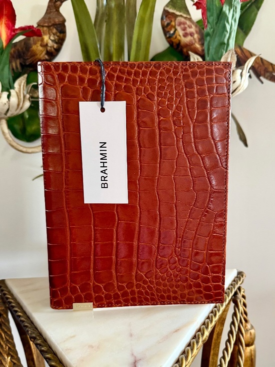 Brahmin Handbags - 🤩 🤎 NWT Brahmin Sample Chestnut Baypoint Leather Journal Notebook 🤎🤩